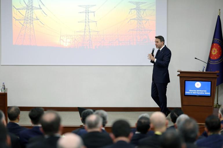 Bakan Bayraktar: ‘Türkiye’nin Enerji Güvenliği’ konusunu ele aldığımız bir sunum gerçekleştirdik