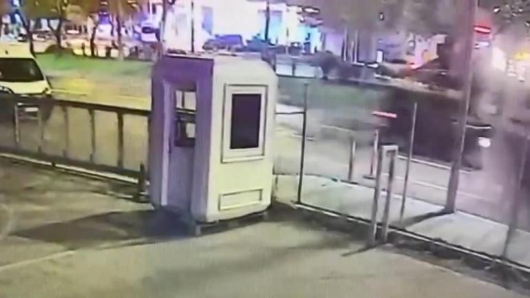 Beyoğlu’nda 5 aracın karıştığı zincirleme kaza kamerada; 3 yaralı: Sürücü 2.24 promil alkollü çıktı