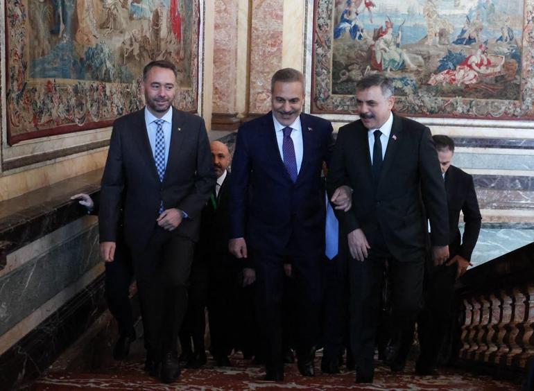Dışişleri, Adalet ve İçişleri bakanları Belçikada