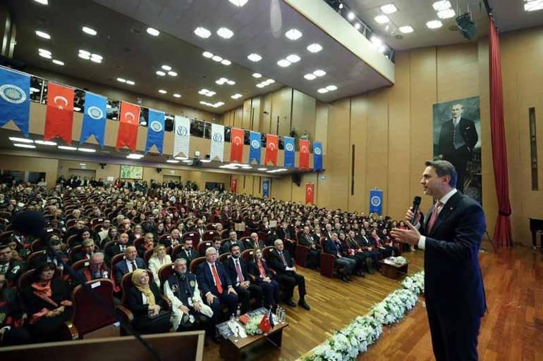Bakan Bayraktar, Ankara Üniversitesi 2026-2027 akademik yılı açılış töreninde konuştu: Türkiyeyi enerjide gençlerle bağımsız kılacağız