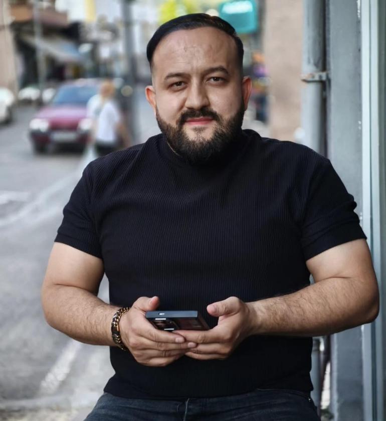 Berber, başının arkasından vurulmuş halde ölü bulundu