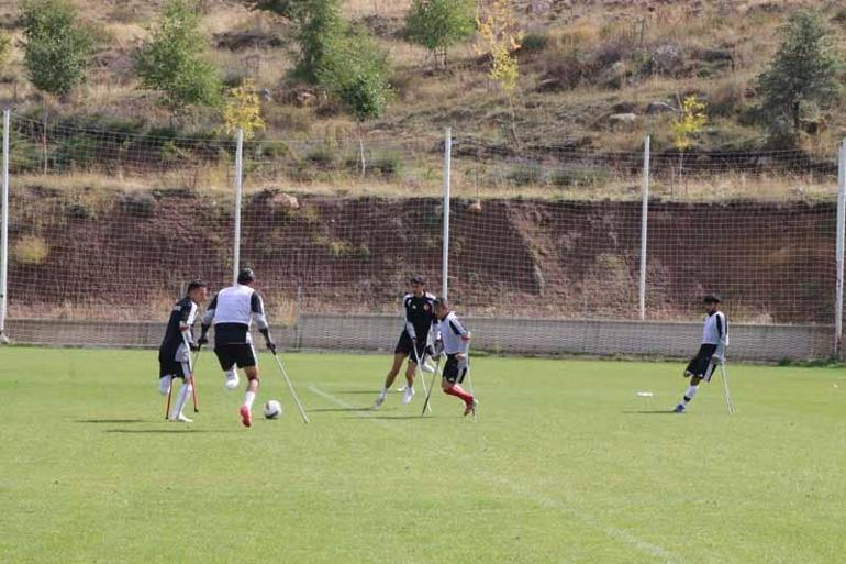 Ampute futbolla hayata tutundular
