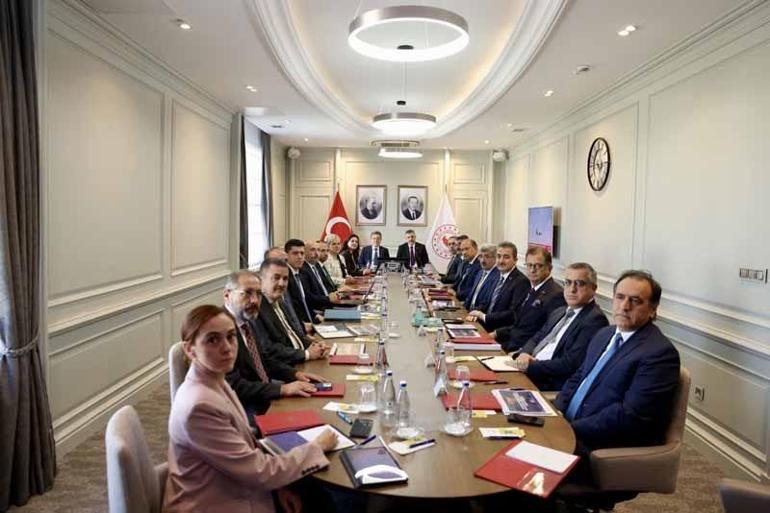 Bakanlar Çiftçi ve Yumaklıdan, Sokak hayvanları toplantısı