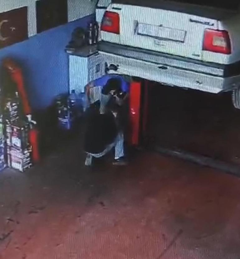 MESEM öğrencisini oto tamirhane işletmecisi tekme tokat darbetti; o anlar kamerada