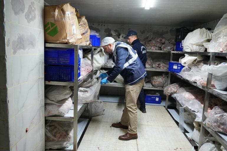 Gaziosmanpaşa’da bozulmuş 15 ton et ve et ürününe el konuldu