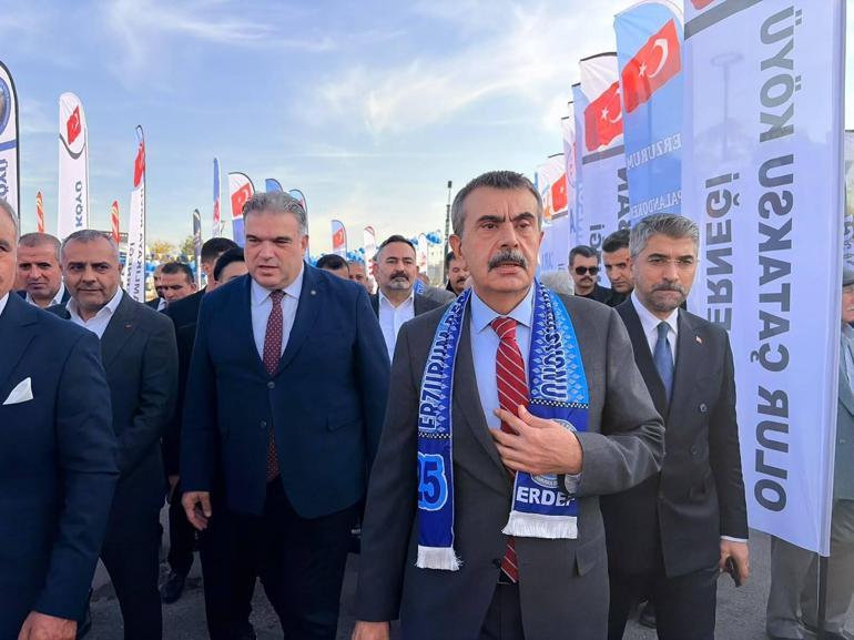 Bakan Tekin: Çocuklarımızın şiddetle ilgili algılarında sosyal medyanın çok önemli etkisi olduğunu görüyoruz