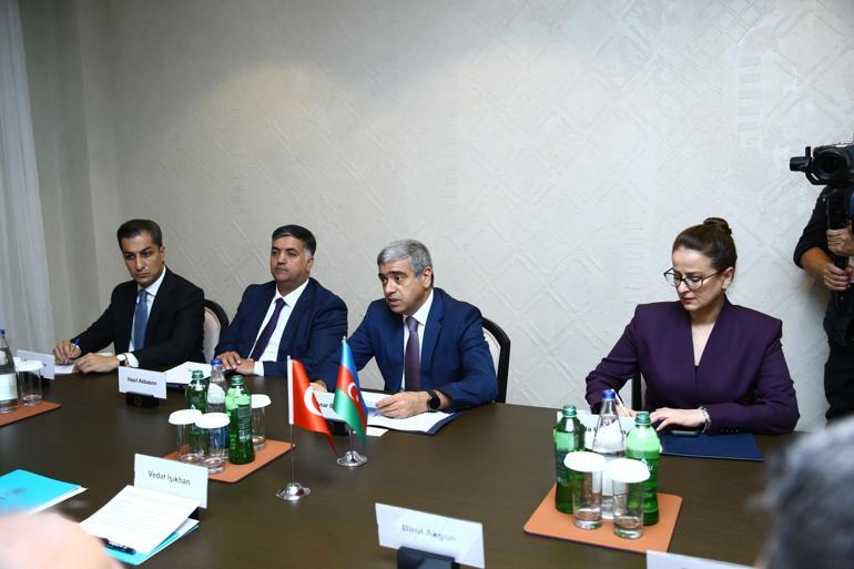 Çalışma ve Sosyal Güvenlik Bakanı Işıkhan, Azerbaycanda