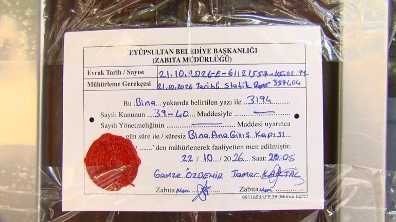 Eyüpsultan’da kolonları patladığı için mühürlenen bina havadan görüntülendi