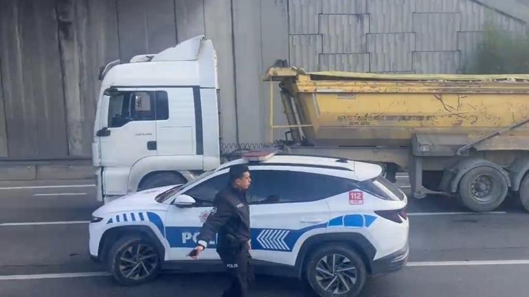 Bağcılarda zincirleme kaza: 2 yaralı