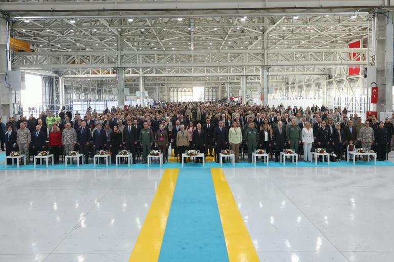 Bakan Gülerden, 1inci Hava Bakım Fabrika Müdürlüğüne ziyaret