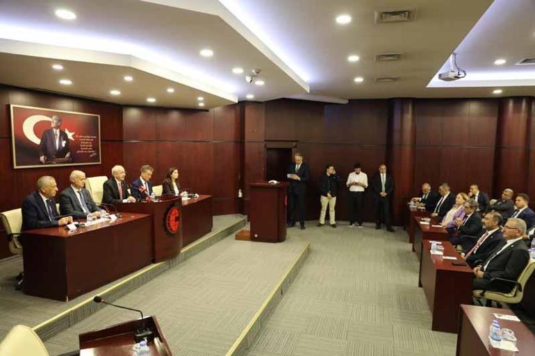 Kılıçdaroğlu: Türkiye, Orta Doğunun koçbaşıdır