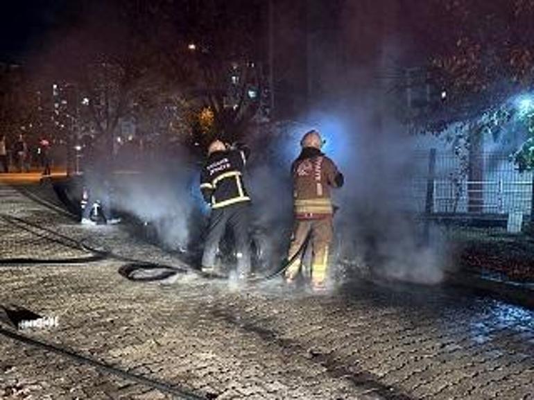 Edirne’de Bulgaristan plakalı otomobil alev alev yandı