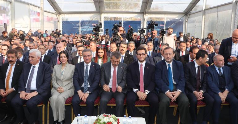 Bakan Tekin, Erzurum’da gastronomi lisesinin açılışına katıldı