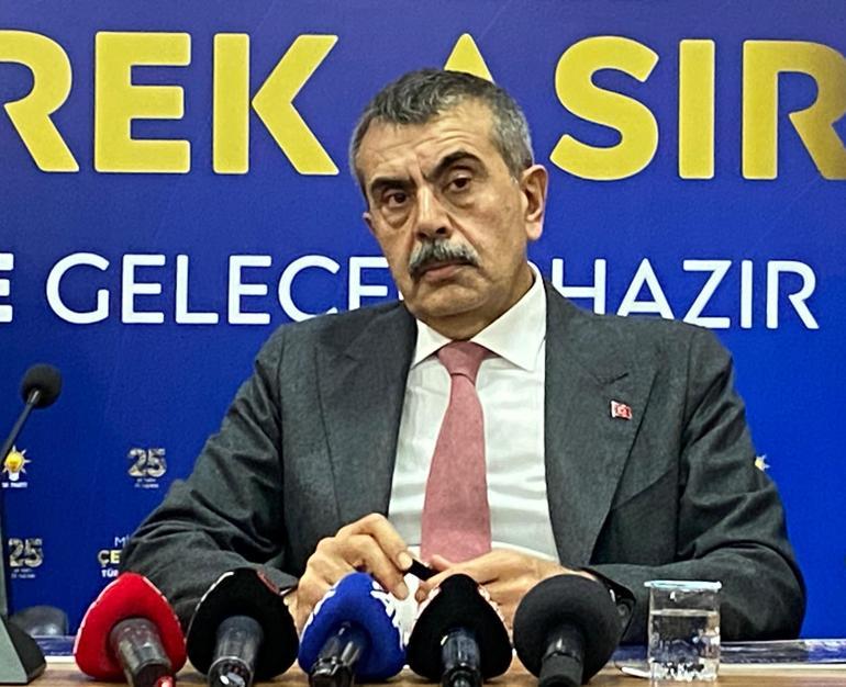 Bakan Tekin, Erzurum’da gastronomi lisesinin açılışına katıldı