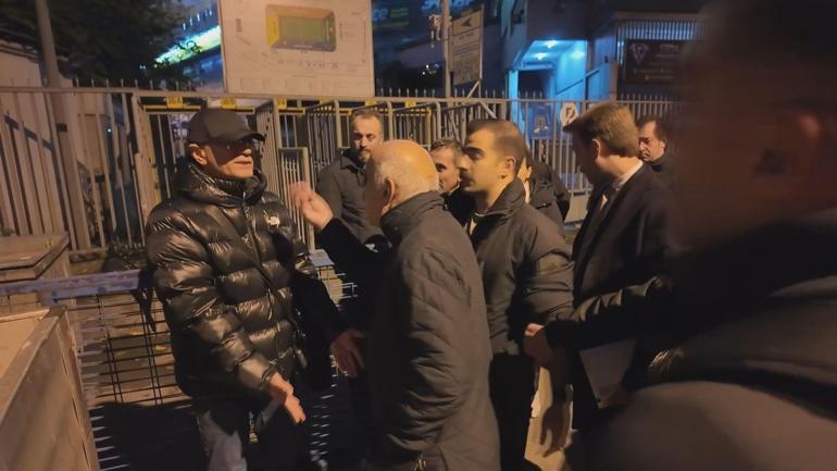 Kadıköyde yıkım kararı alınan 3 binada tahliye gerginliği