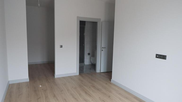 Maltepede çöken Kardeşler Apartmanındaki hak sahiplerine yeni konutlar teslim edilmeye başlandı