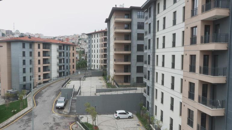 Maltepede çöken Kardeşler Apartmanındaki hak sahiplerine yeni konutlar teslim edilmeye başlandı