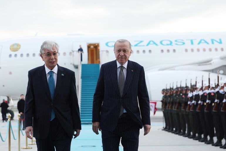 Cumhurbaşkanı Erdoğan, Kazakistan Cumhurbaşkanı Tokayevi karşıladı