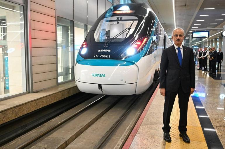 Bakan Uraloğlu, Milli Hızlı Treni test etti