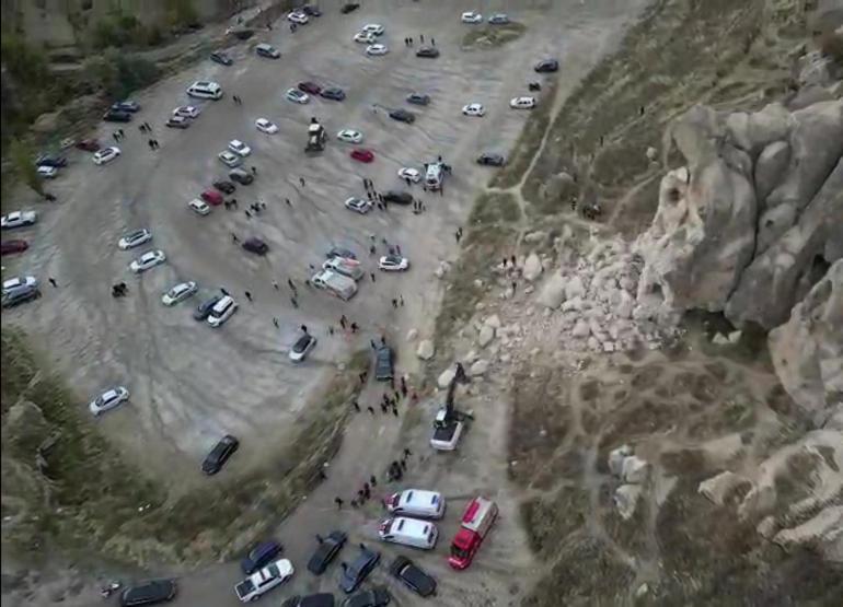 Kapadokyada peribacasından kopan kayalar düştü; 2 ölü, 1 yaralı