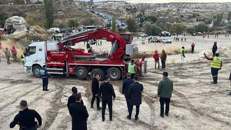 Kapadokyada peribacasından kopan kayalar düştü; 3 ölü 5 yaralı