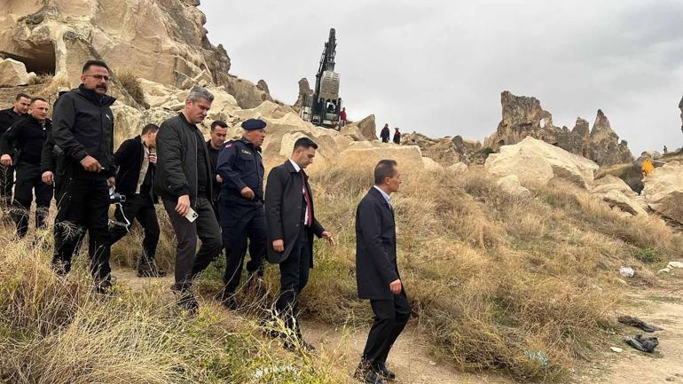 Kapadokyada peribacasından kopan kayalar düştü; 3 ölü 5 yaralı