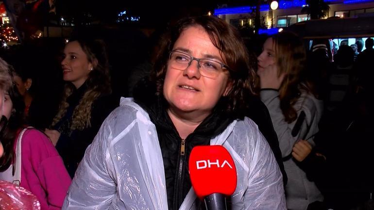 Tuzla’da Cumhuriyet’in 103’üncü yılı Edis konseriyle kutlandı