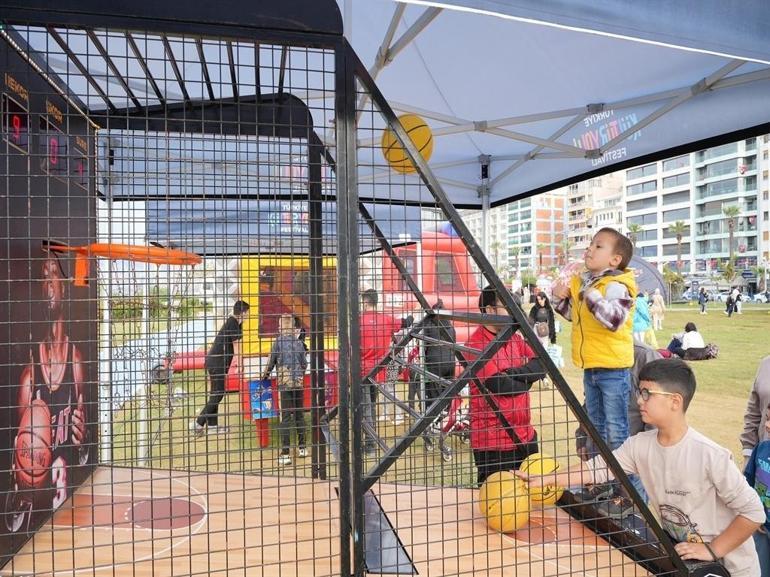 İzmir Kültür Yolu Festivali’nde Mozart’ın eserleri sanatseverlerle buluştu