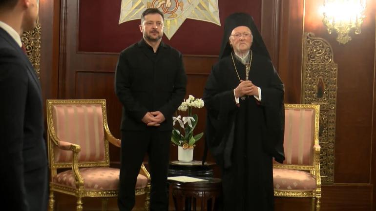 Zelenskiy Fener Rum Ortodoks Patrikhanesini ziyaret etti