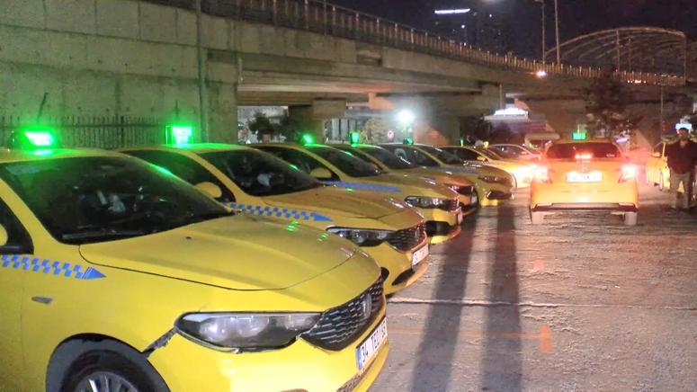 Eyüpsultanda silahlı saldırıya uğrayan taksici hayatını kaybetti