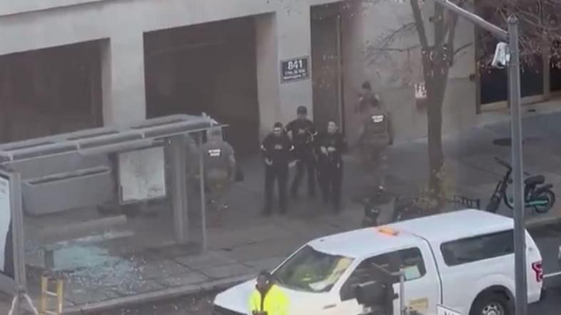 ABD’de Beyaz Saray yakınında 2 Ulusal Muhafız askeri vuruldu; saldırgan yakalandı