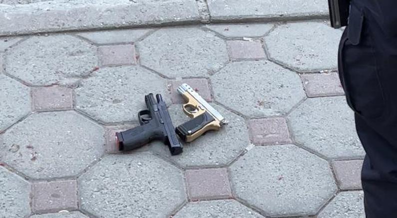 Kartalda cadde ortasında silahlı saldırı