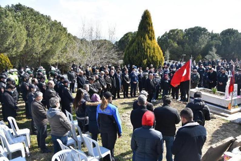 Polis memuru Turan Sütçünün naaşı şehitliğe nakledildi