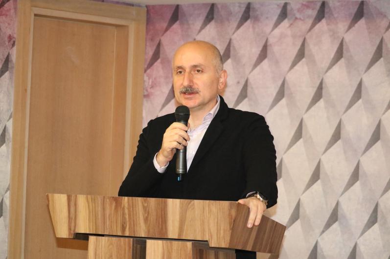 Bakan Karaismailoğlu: Akdeniz ile İç Anadoluyu birbirine bağlıyoruz