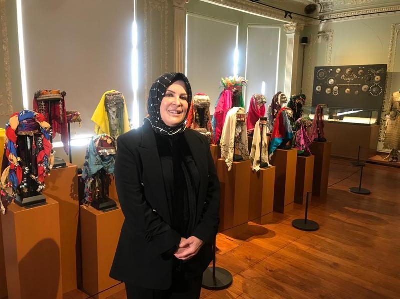 Osmanlıdan Cumhuriyet dönemine kadının yaşantısından izler taşıyan Kuytu sergisi açıldı