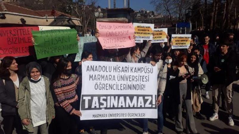 Marmara Üniversitesi öğrencilerinden kampüs protestosu