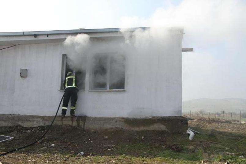 Karbonmonoksit gazından zehirlenen 3 yaşındaki ikizler, yaşamını yitirdi