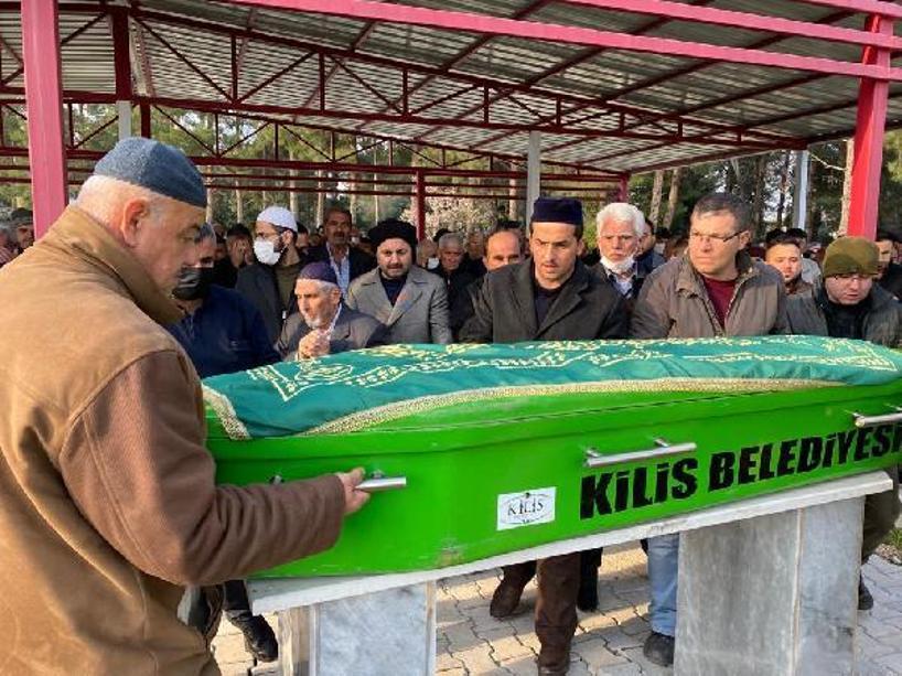 Polis memuru tartıştığı hemşire eşini öldürüp, arkadaşını yaraladı