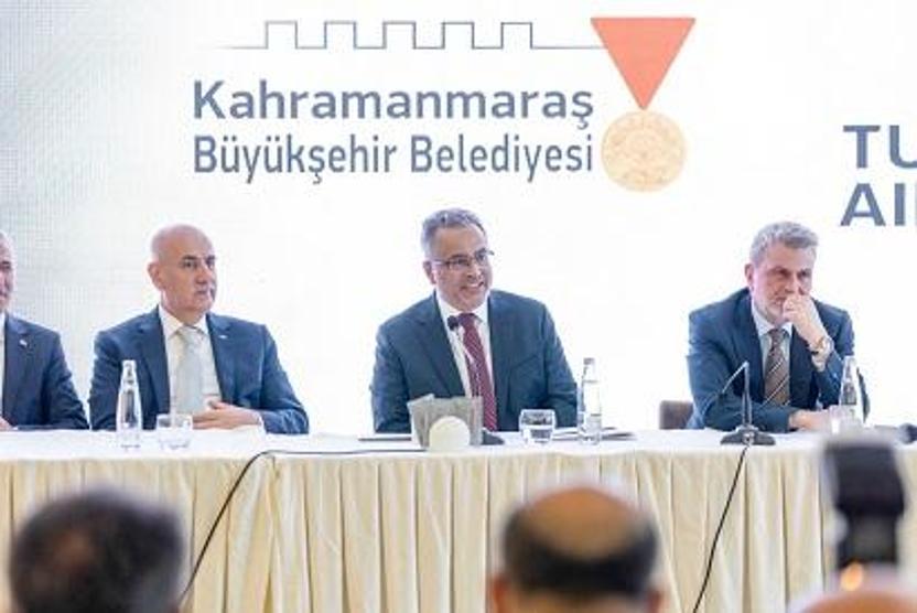 Ahmet Bolat: Uzun uçuşlarımızda Maraş dondurmasını tanıtacağız