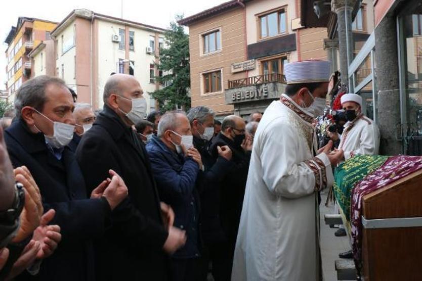Ankara Emniyet Müdürü Yılmaz’ın anne acısı