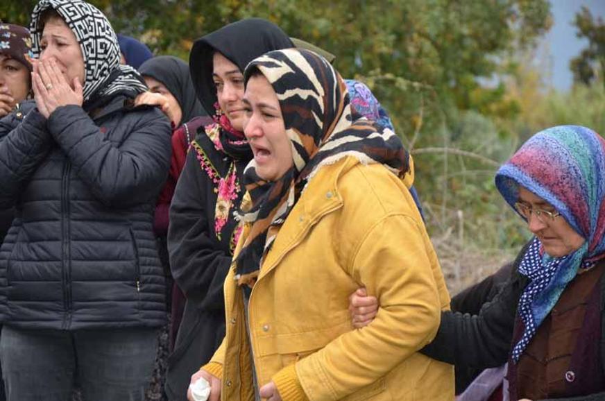 Eşinin öldürdüğü Selver hemşire, gözyaşlarıyla son yolculuğuna uğurlandı